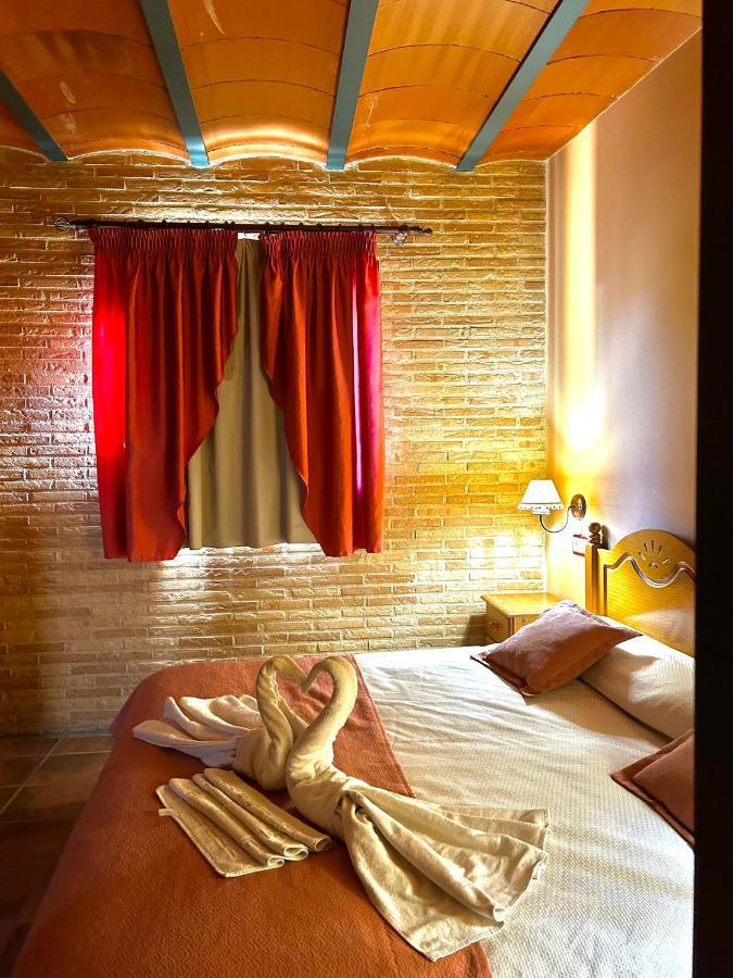 Hostal Meson Del Rey Olocau del Rey Zewnętrze zdjęcie